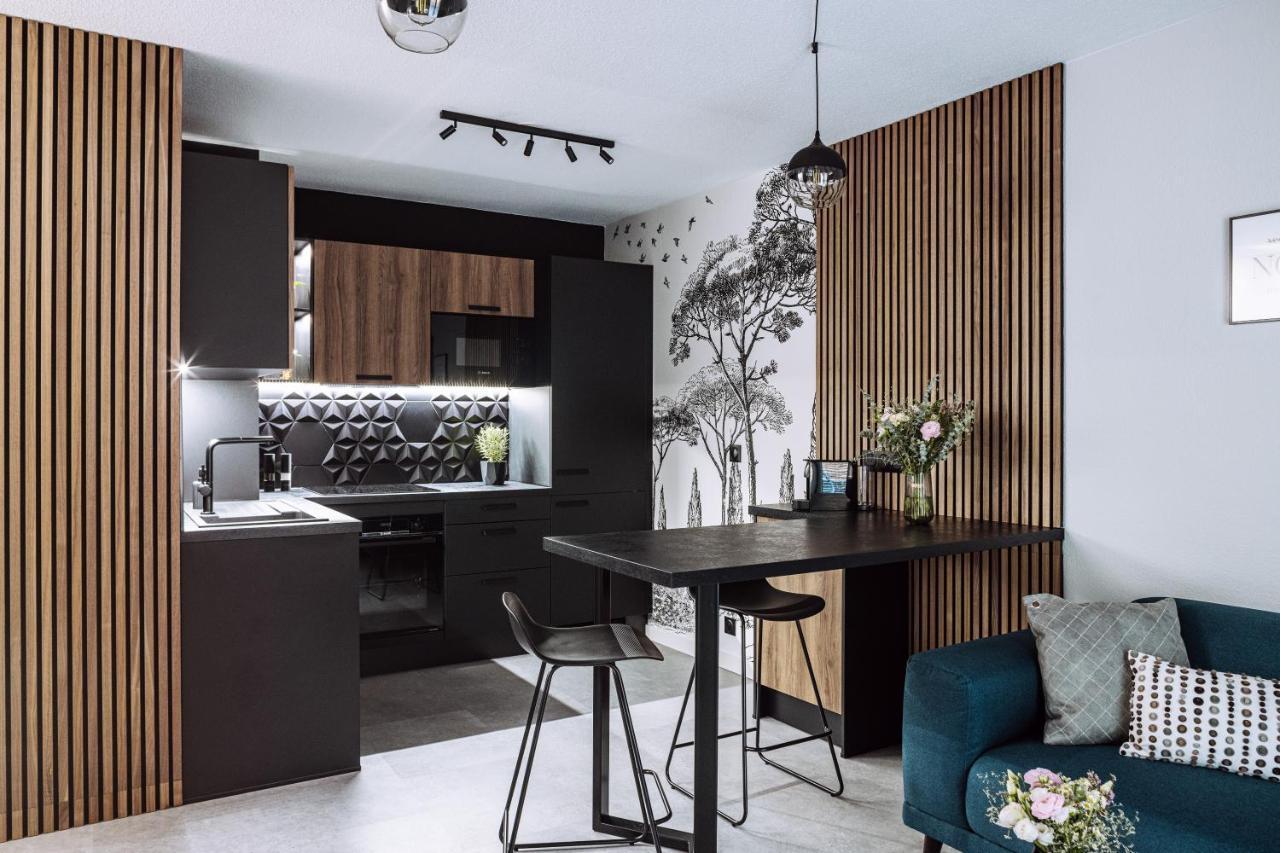 Henri Iv - 2 Pieces - Parking Gratuit Apartment