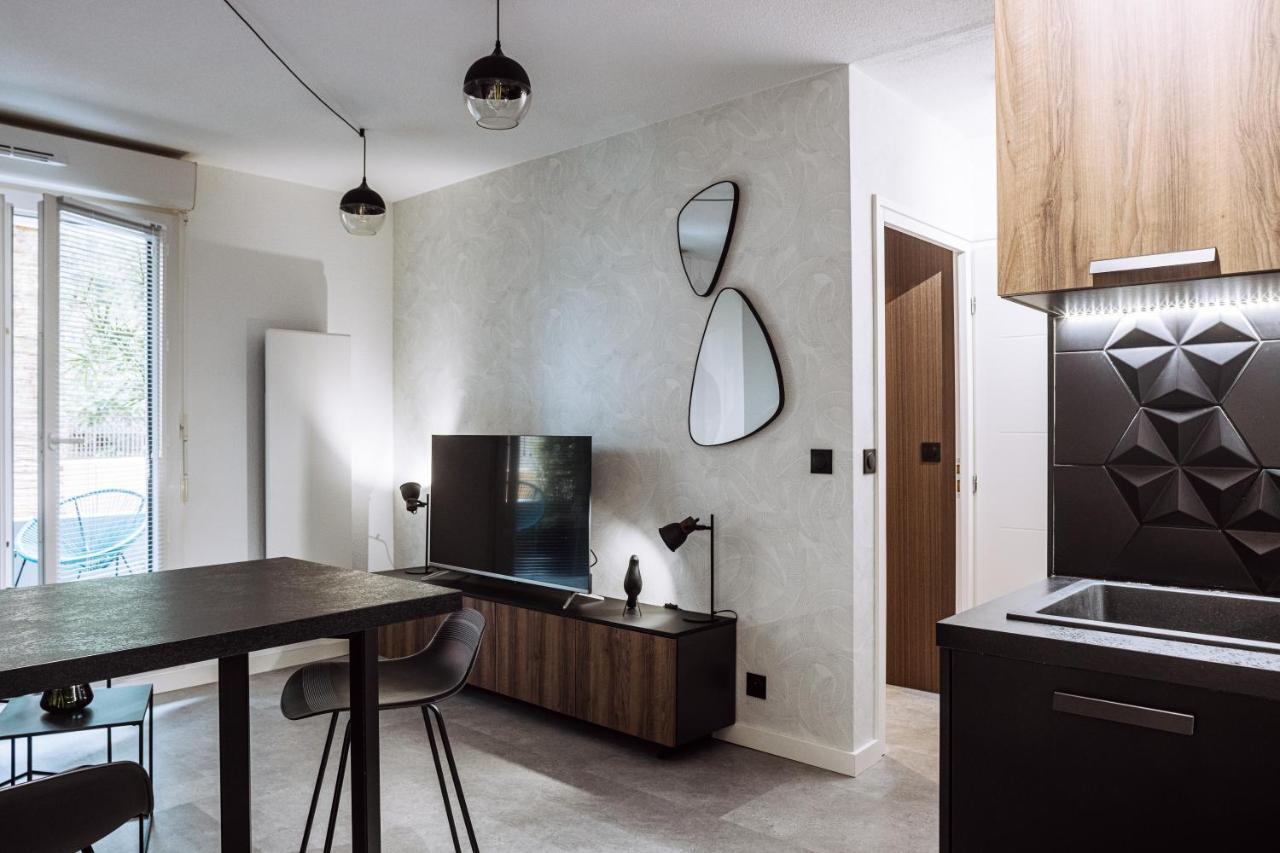 Henri Iv - 2 Pieces - Parking Gratuit Apartamento Billere